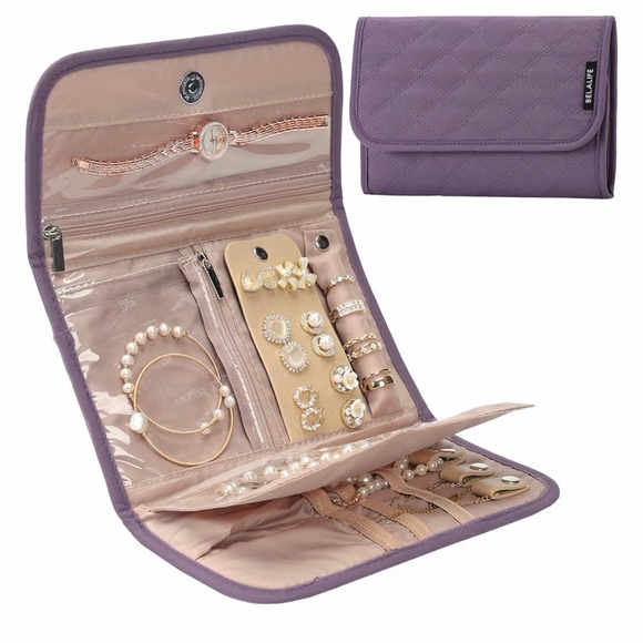 Accessories - NWOT Elegant Purple Jewelry Travel Case